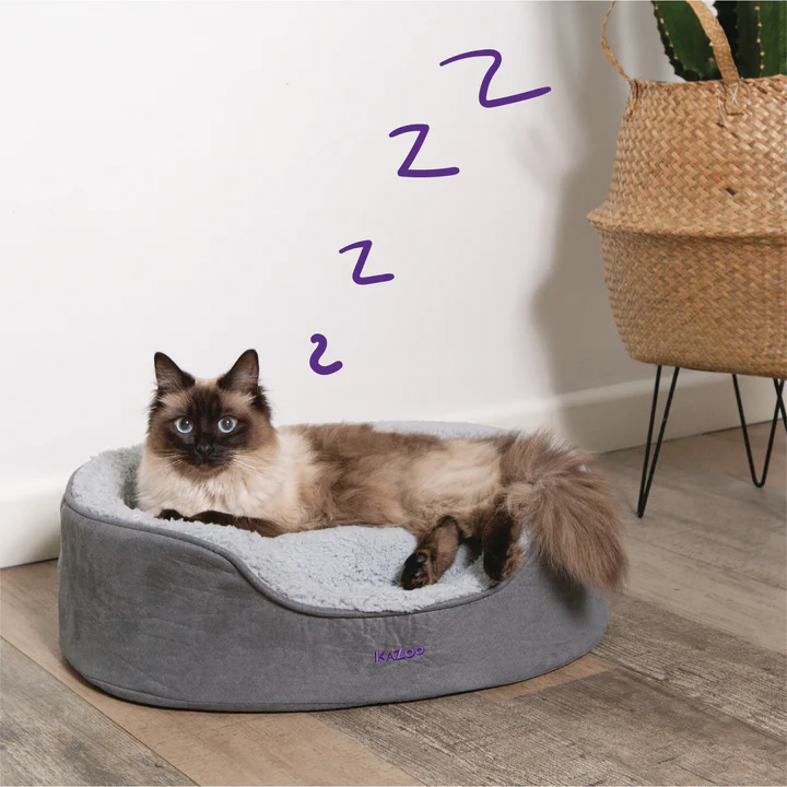Manhattan Bed – Grey & White – Cat
